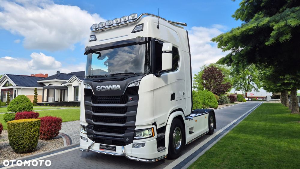 Scania SCANIA///V8///S530///2022/// EURO6///FULL LED///ZABUDOWY MIĘDZYOSIOWE///NAWIGACJA/// WYŚWIETLACZ OBCIĄŻENIA/// STAN BARDZO DOBRY - 1
