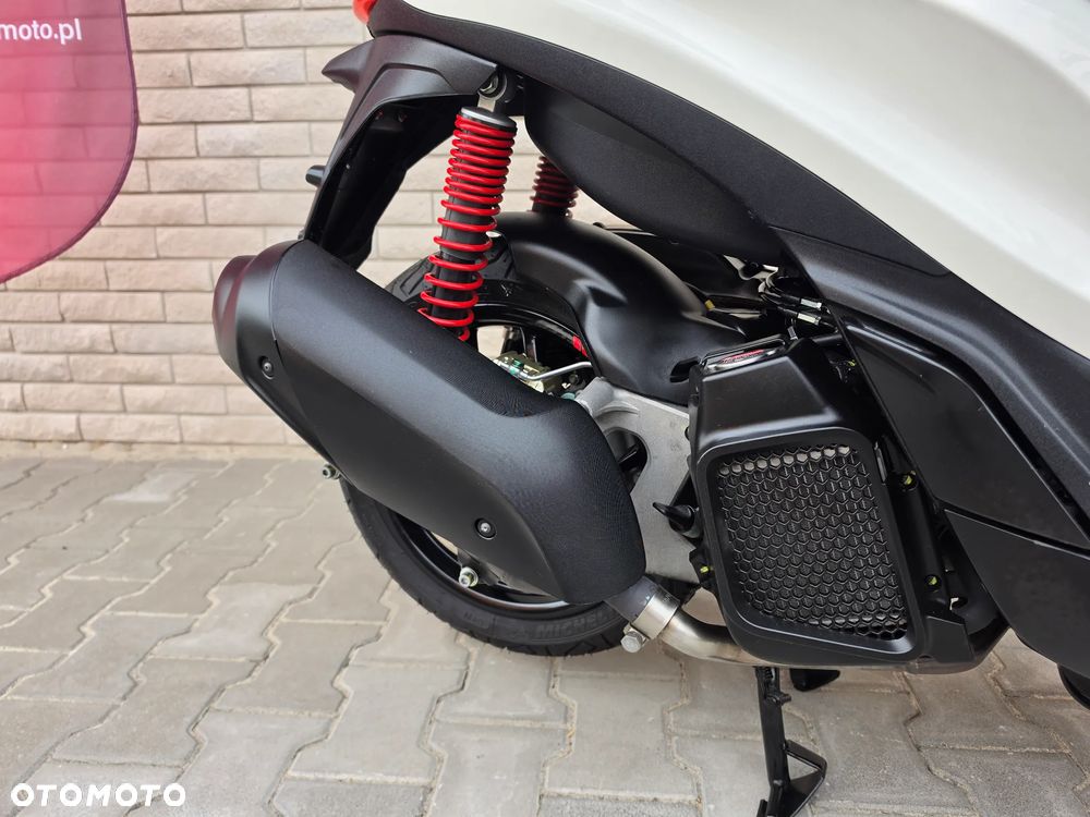 Piaggio Medley - 7