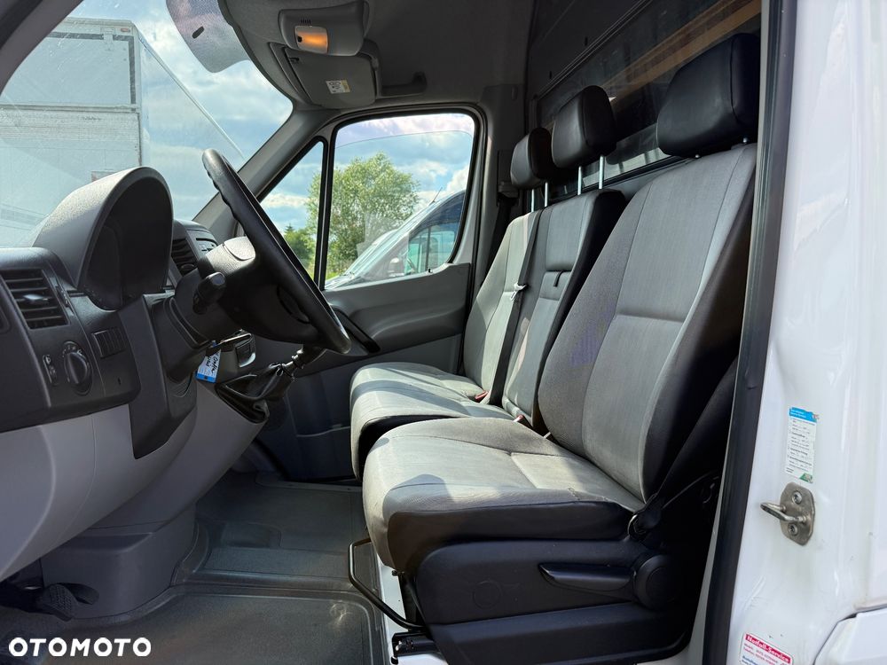 Volkswagen CRAFTER 140KM/ Średni//Klima/Hak/Import Niemcy - 14