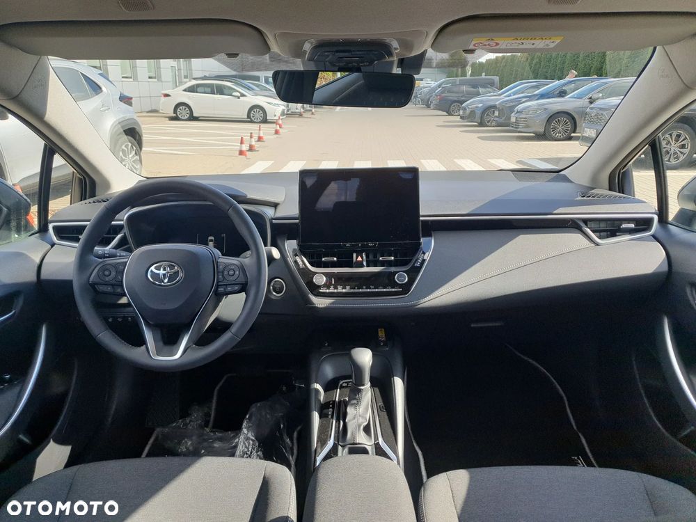 Toyota Corolla 1.8 Hybrid Comfort - 12