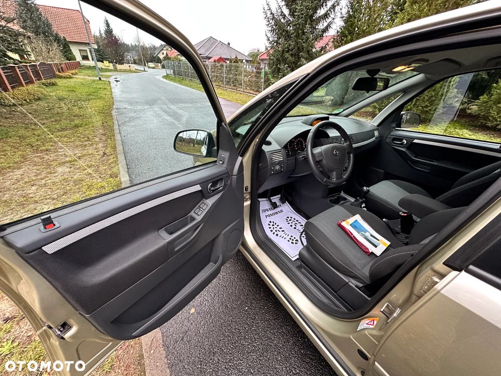 Opel Meriva 1.6 16V Cosmo - 20