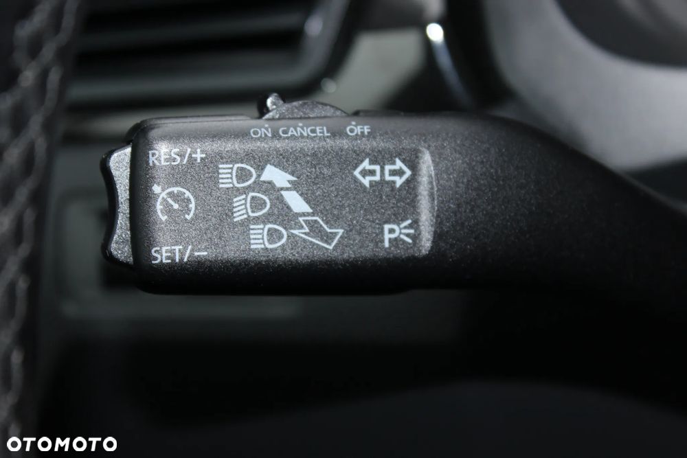 Skoda RAPID 1.4 TSI DSG Monte Carlo Green tec - 23