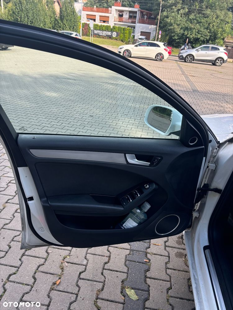 Audi A4 Avant - 7