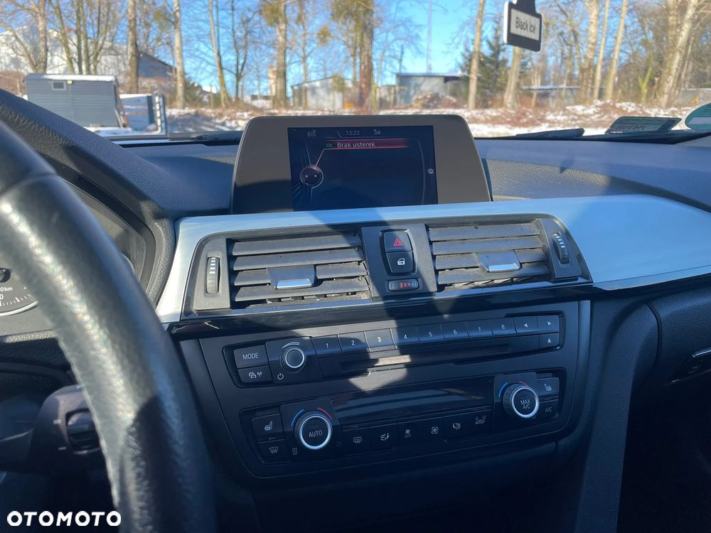 BMW Seria 3 320d - 17