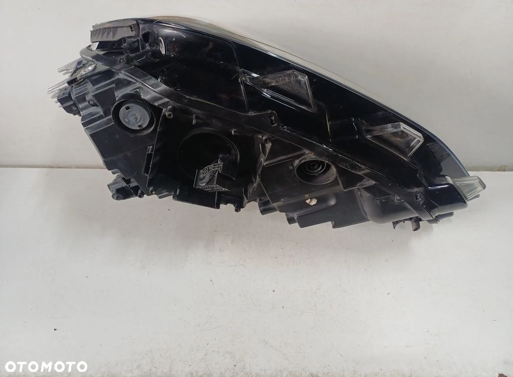 lampa prawy przod VW GOLF VII SPORTSVAN LIFT 17- FULL LED EUROPA - 6