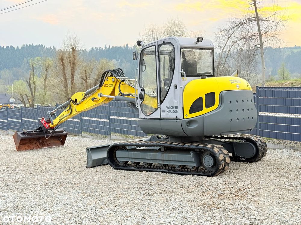 Wacker Neuson * Sprowadzona * Wacker Neuson 8003 * 3 x Ramiona * Bardzo Dobry Stan - 18