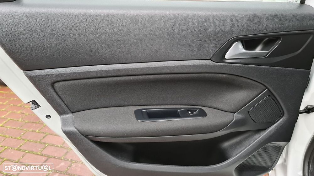 Peugeot 308 SW 1.6 BlueHDi Allure EAT6 - 29