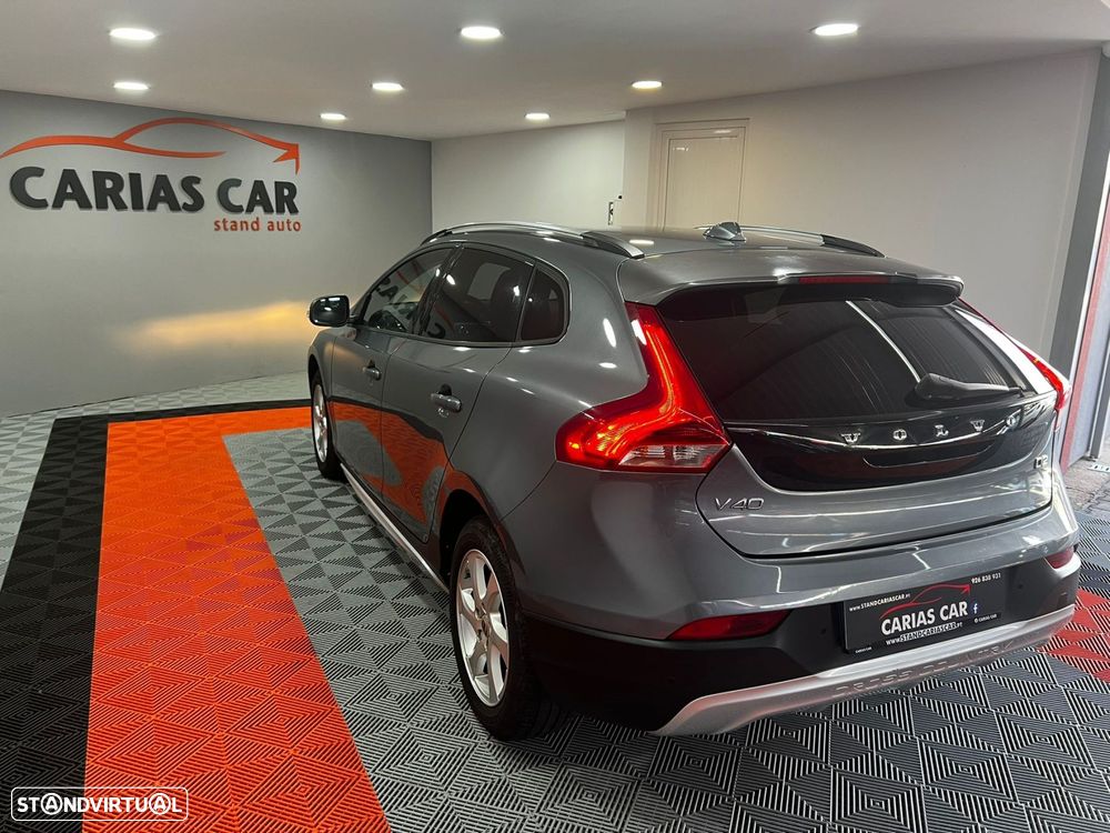 Volvo V40 Cross Country 2.0 D2 Summum - 7