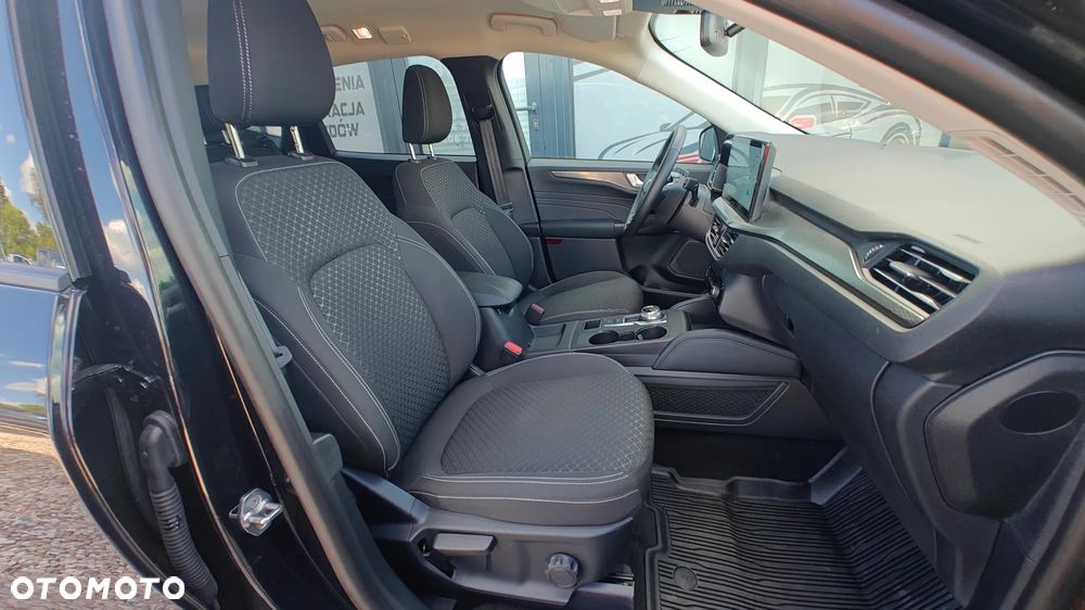 Ford Kuga 2.5 FHEV FWD Titanium eCVT - 11