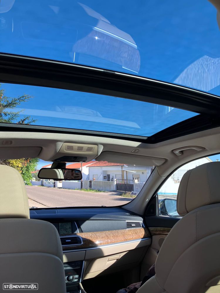 BMW 535 Gran Turismo i xDrive - 9
