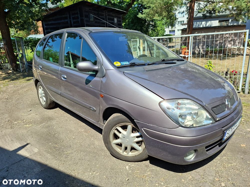 Renault Scenic - 4