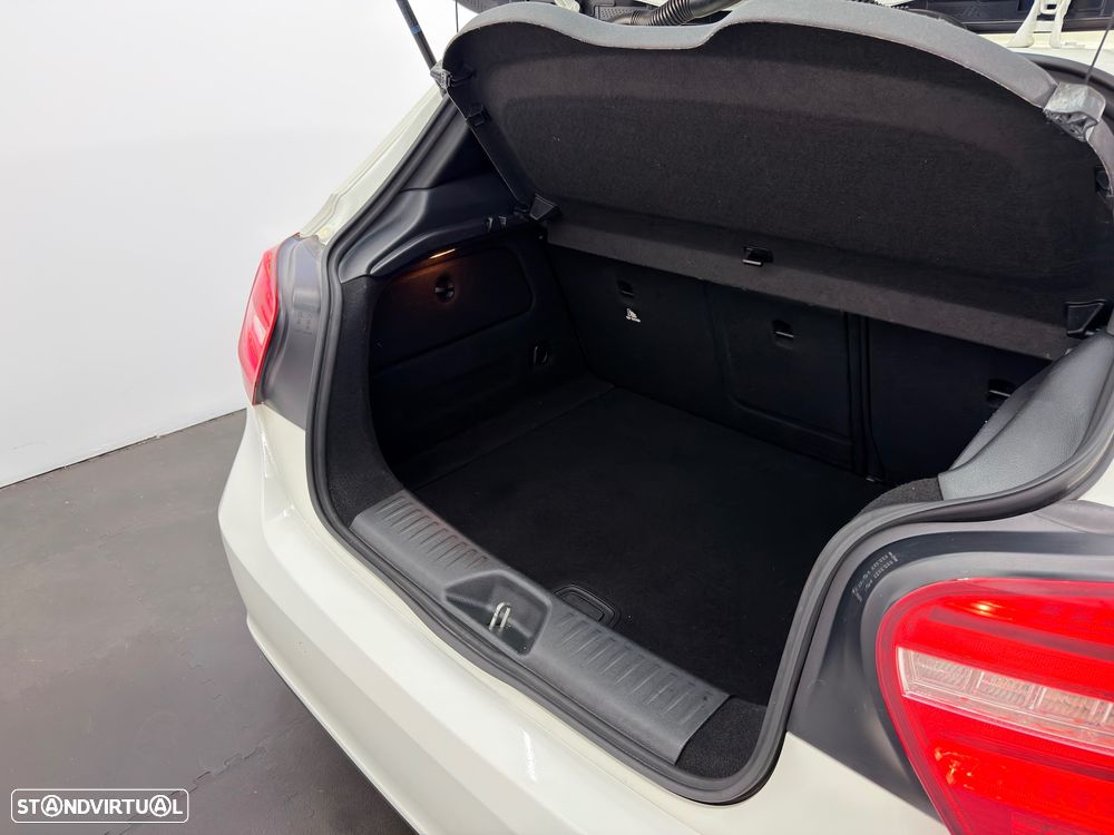 Mercedes-Benz A 180 d BlueEFFICIENCY Edition - 30