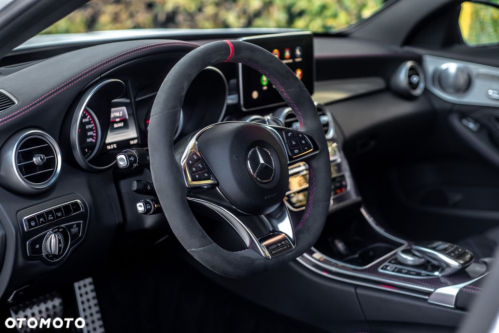 Mercedes-Benz Klasa C AMG 63 S AMG Speedshift 7G-MCT Edition 1 - 17