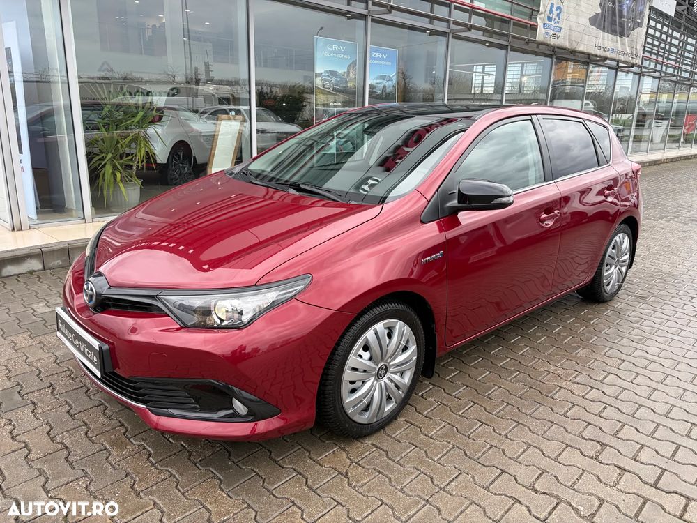 Toyota Auris - 2
