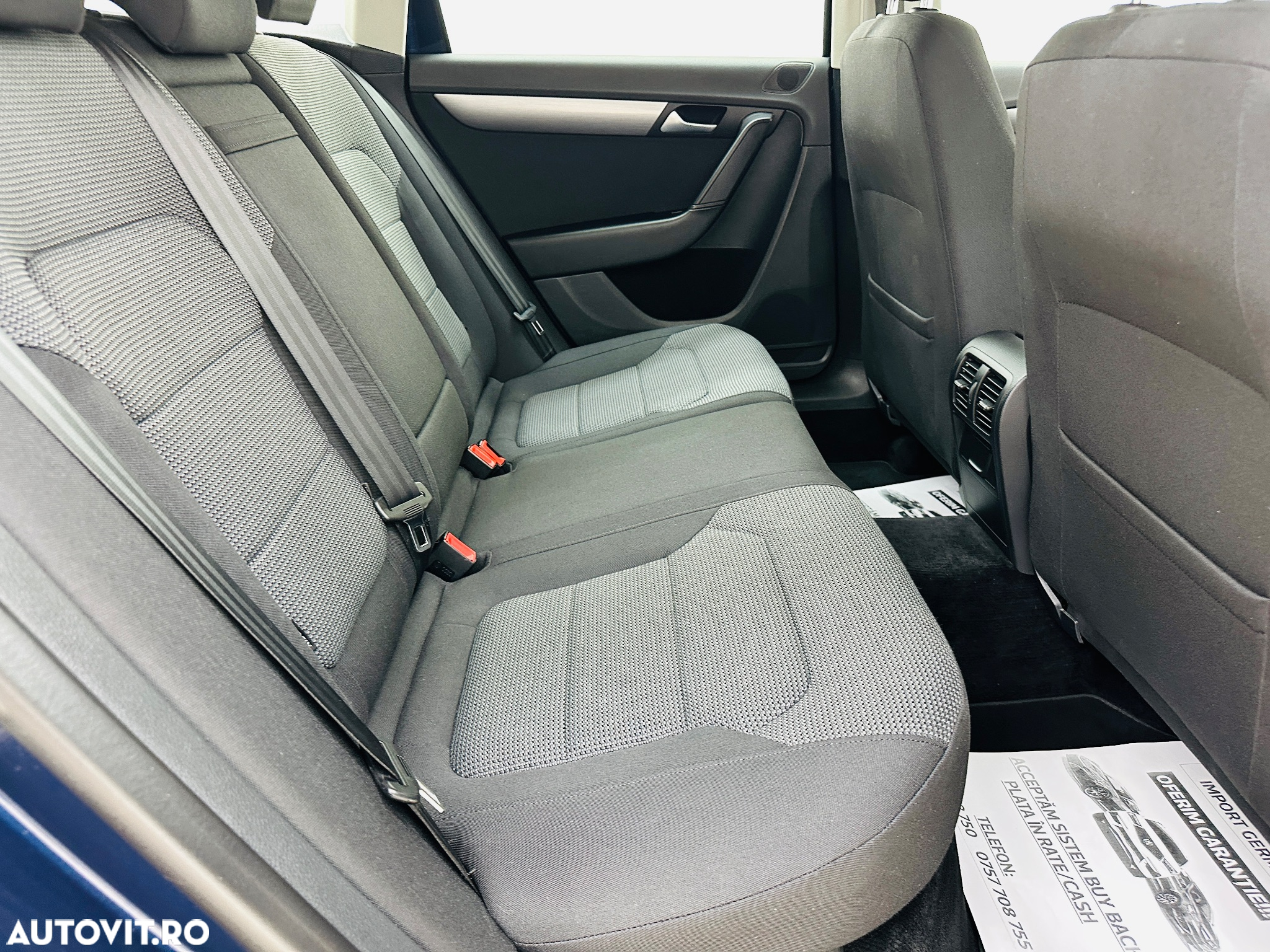Volkswagen Passat Variant 1.6 TDI BlueMotion Technology Comfortline - 7
