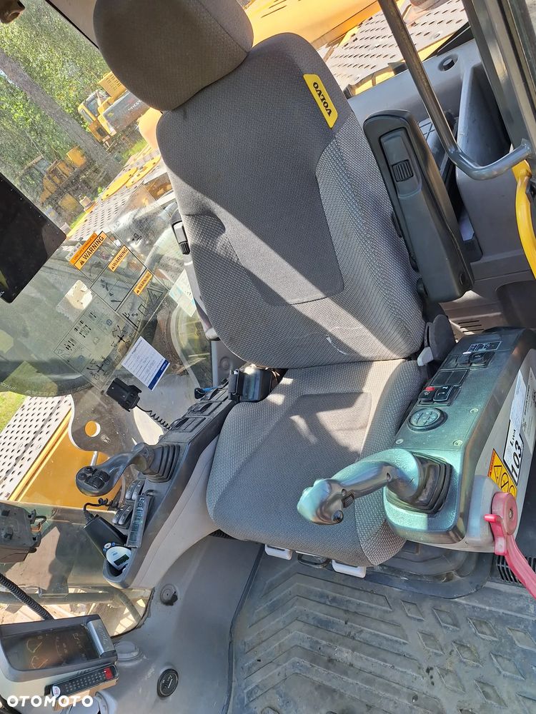 Volvo EC240CL 240 240C - 20
