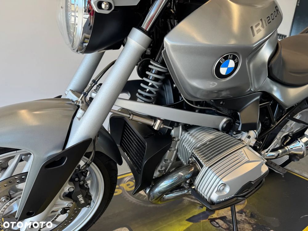 BMW R - 19