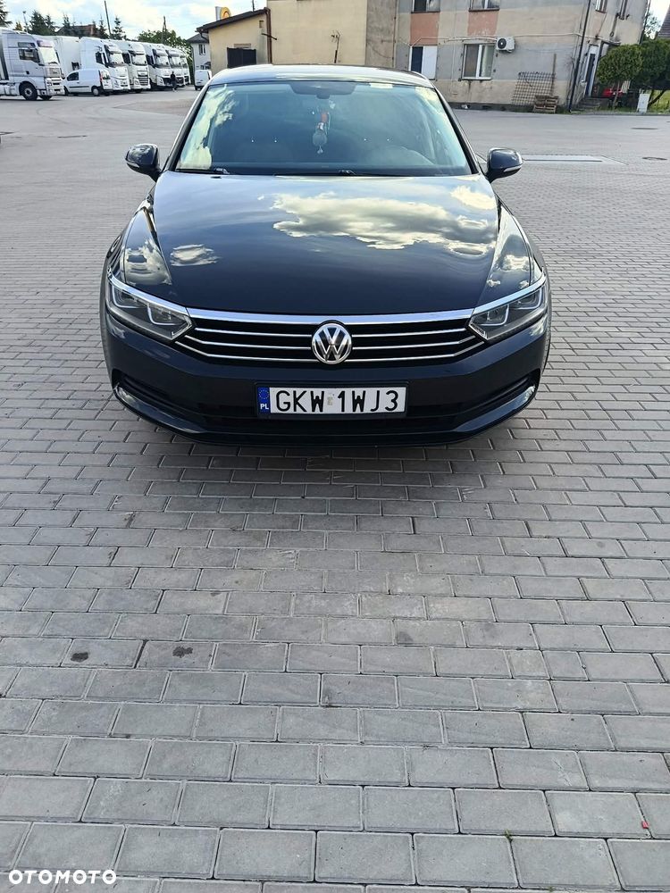 Volkswagen Passat 2.0 TDI BMT Comfortline - 3