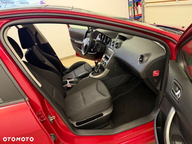 Peugeot 308 1.6 Trendy - 18