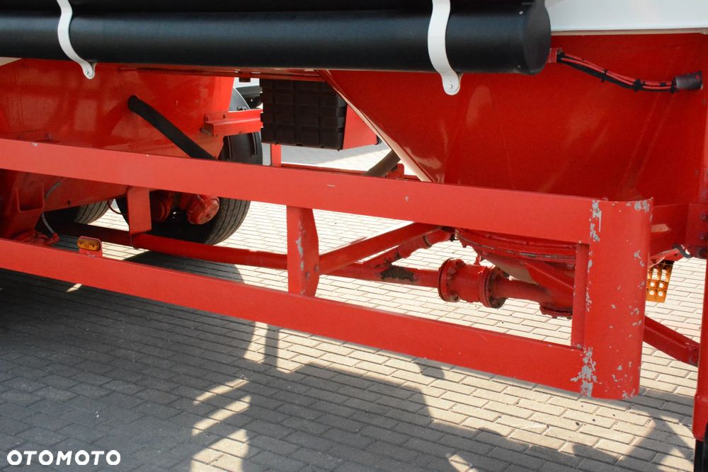 Spitzer SF 39 PI / 2014r / Cementonaczepa / 39000l / 4,660t / Osie SAF / Super stan - 10