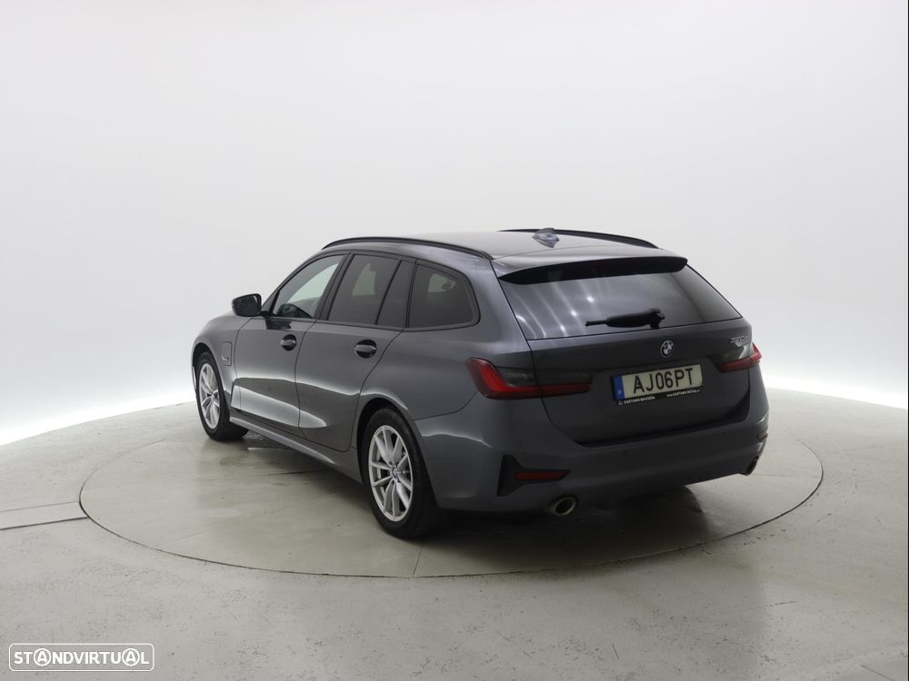 BMW 320 e Touring Corporate Edition Auto - 4