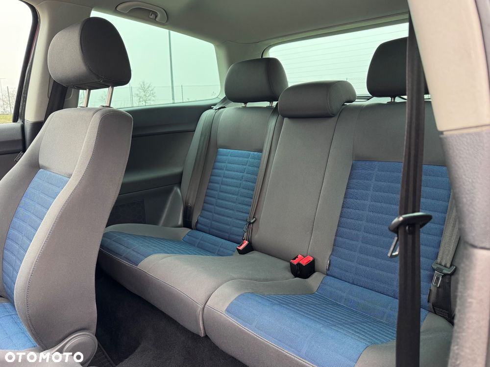 Volkswagen Polo 1.4 Tour - 24