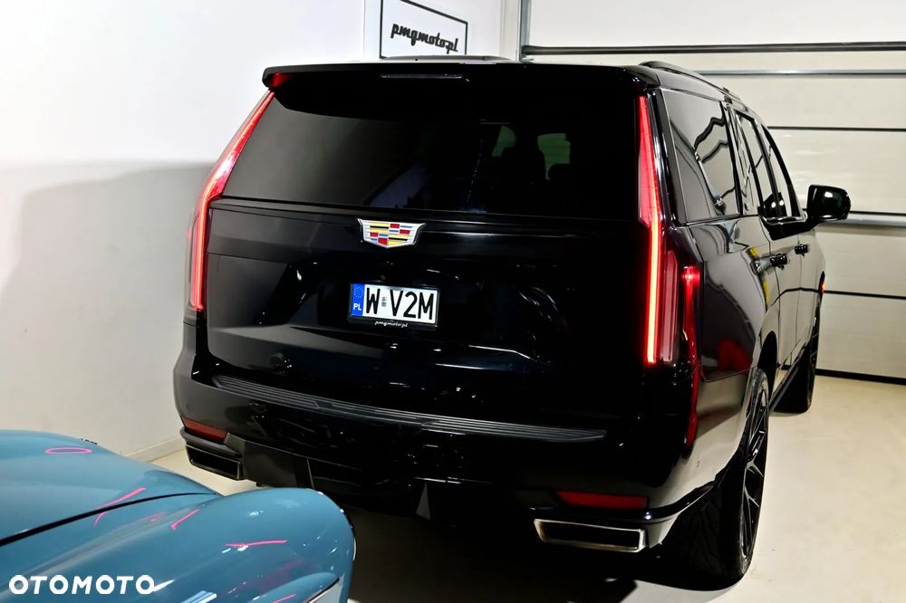 Cadillac Escalade - 14