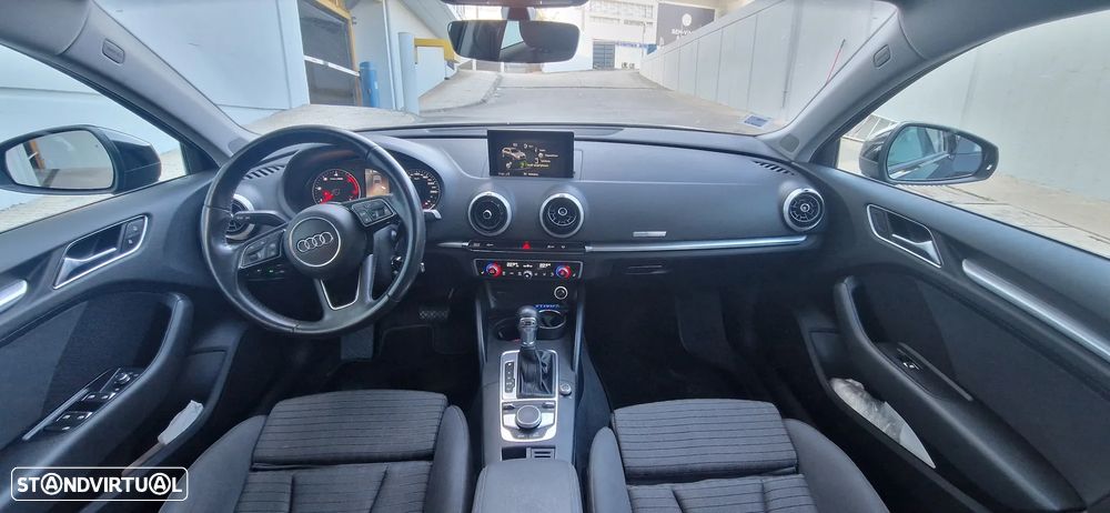 Audi A3 Sportback 1.6 TDI S tronic sport - 7