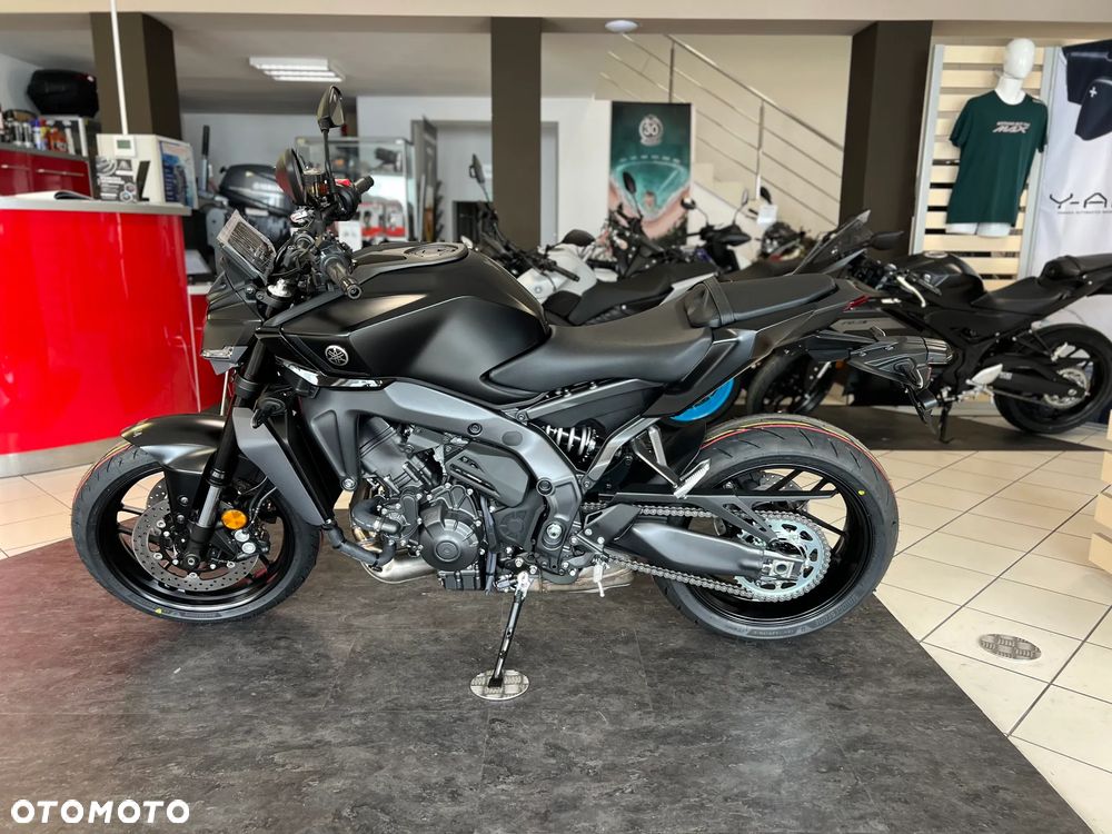 Yamaha MT - 16