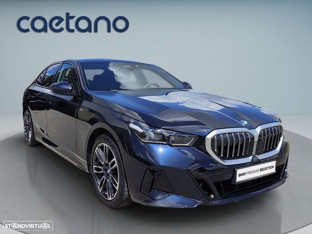 BMW 530 e Pack Desportivo M - 10