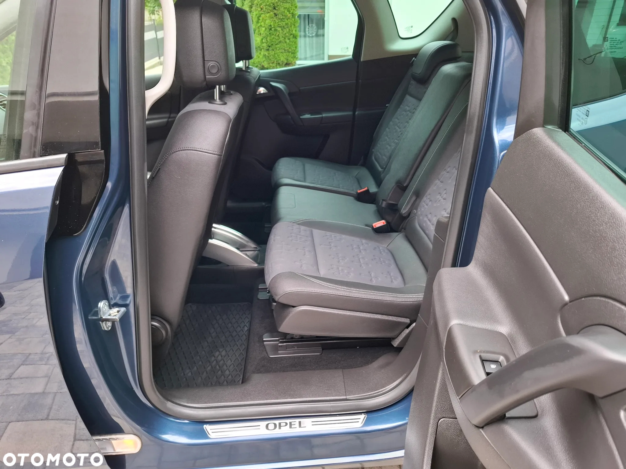 Opel Meriva - 14