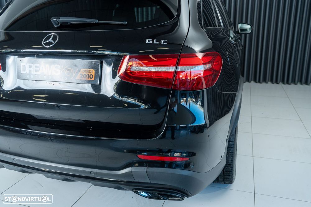 Mercedes-Benz GLC 250 d 4Matic 9G-TRONIC AMG Line - 32