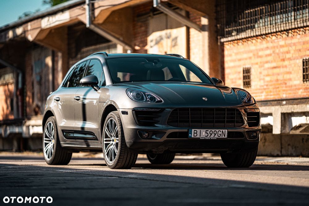 Porsche Macan S