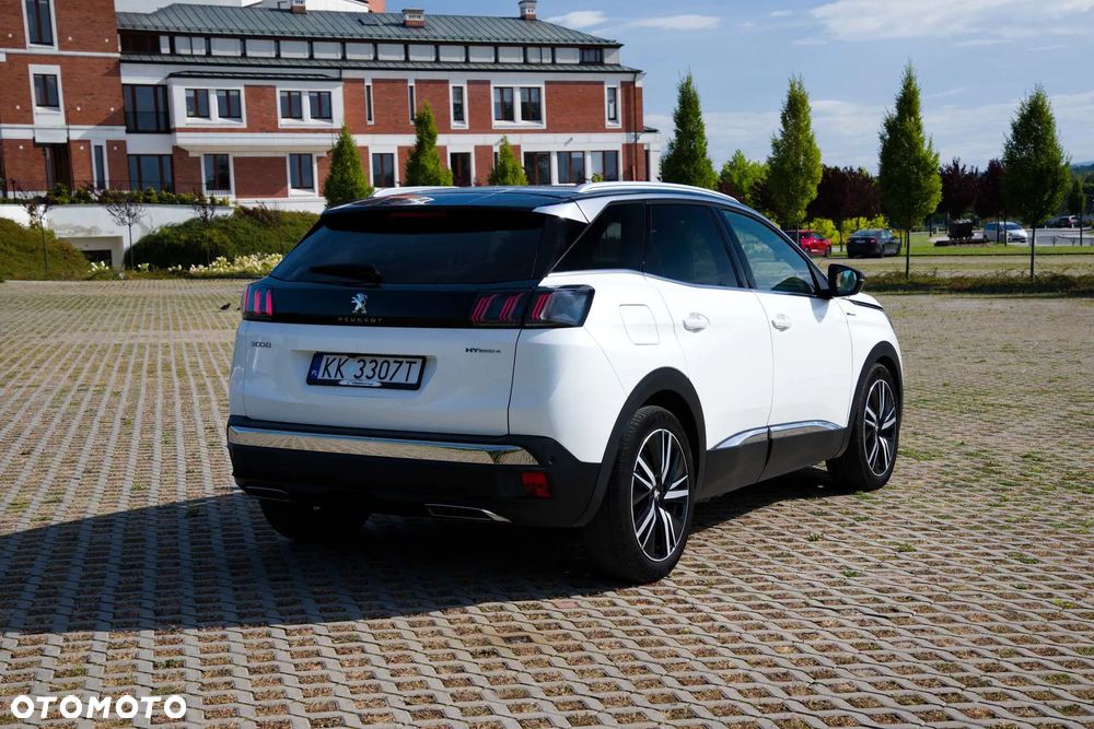 Peugeot 3008 1.6 PureTech Hybrid4 PHEV GT S&S EAT8 - 7