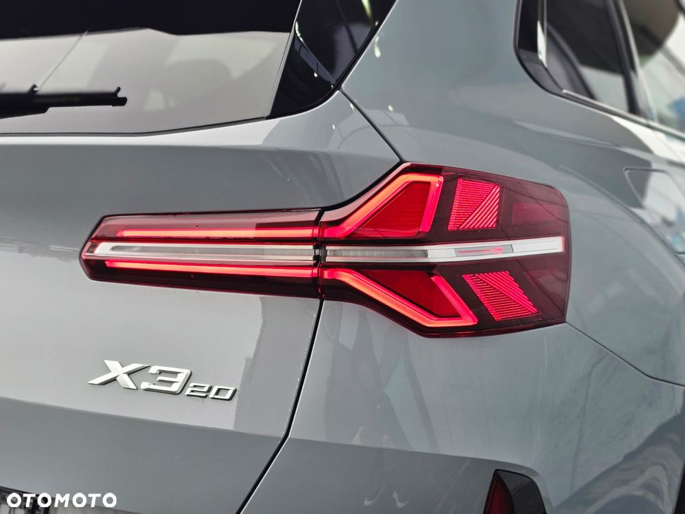 BMW X3 20 xDrive - 12