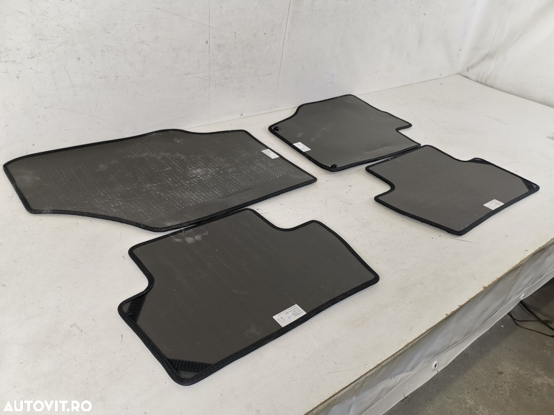 Set Covorase Premium Editie Speciala NOI Citroen  DS4 2010 2011 2012 2 - 6