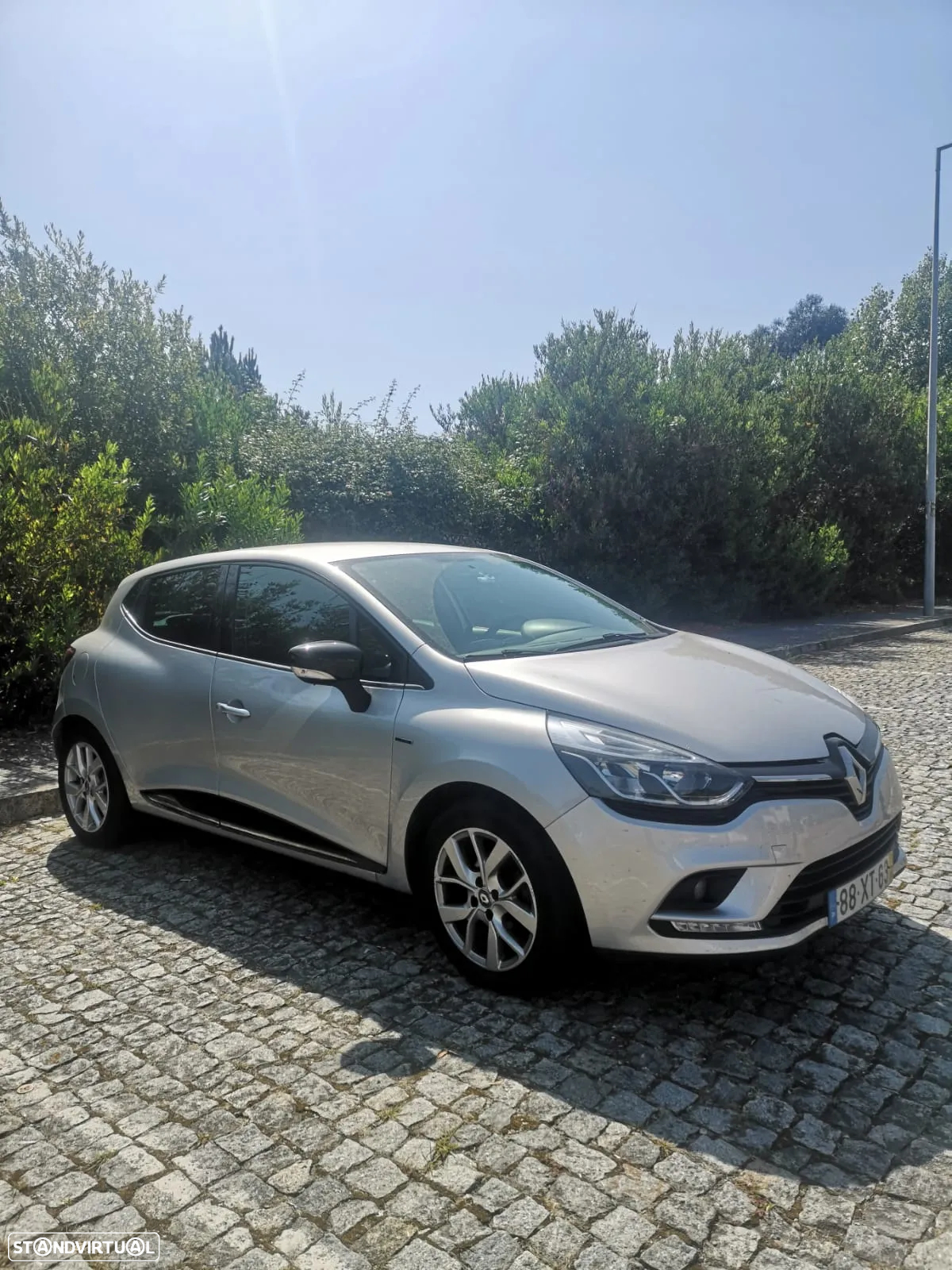 Renault Clio 0.9 TCe Limited Bi-Fuel - 8