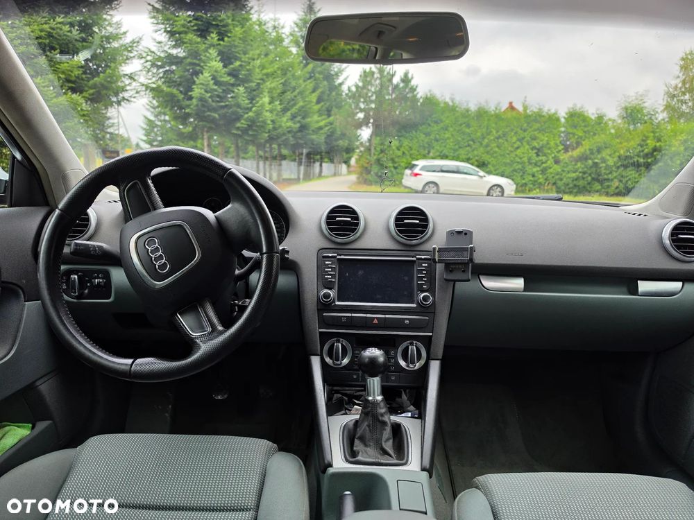 Audi A3 Sportback - 8