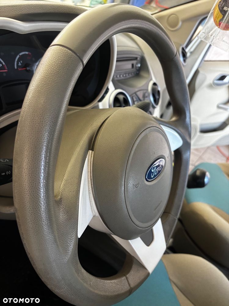 Ford KA 1.2 Ambiente - 9