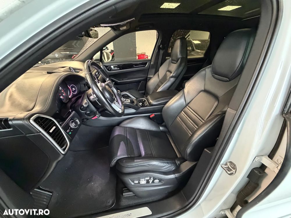 Porsche Cayenne Tiptronic S - 11