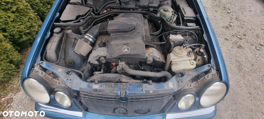 Mercedes-Benz Klasa E 420 T Avantgarde - 11