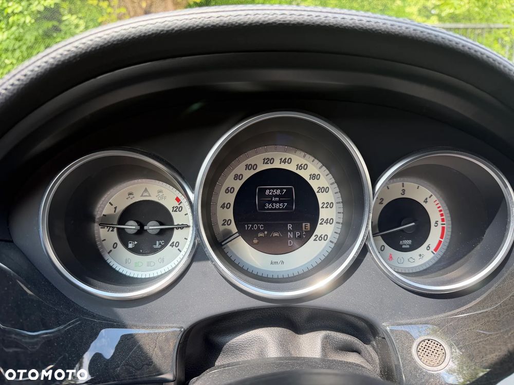 Mercedes-Benz CLS 350 CDI 4-Matic BlueEff - 13
