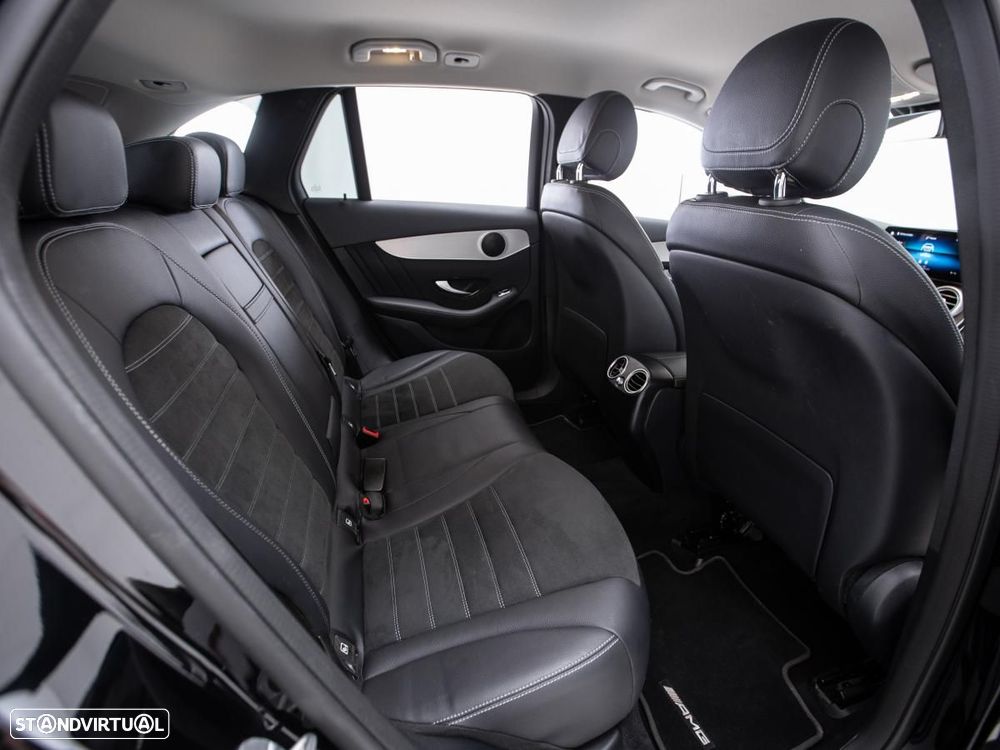 Mercedes-Benz GLC 300 de 4Matic 9G-TRONIC AMG Line — fotografia 10