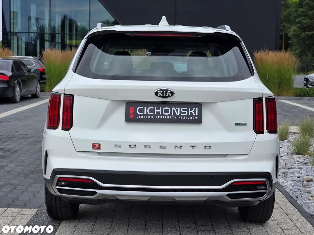 Kia Sorento - 8