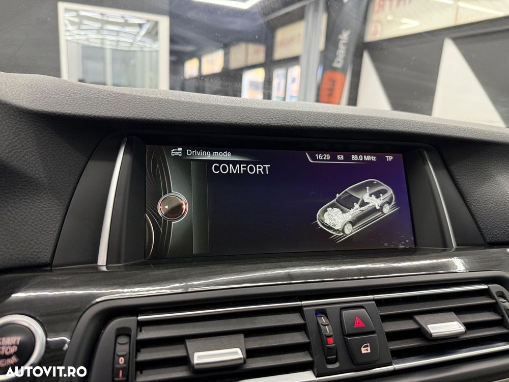 BMW Seria 5 525d xDrive Aut. Luxury Line - 15