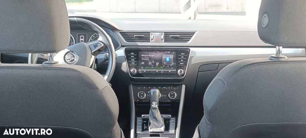 Skoda Superb 2.0 TDI DSG Ambition - 6