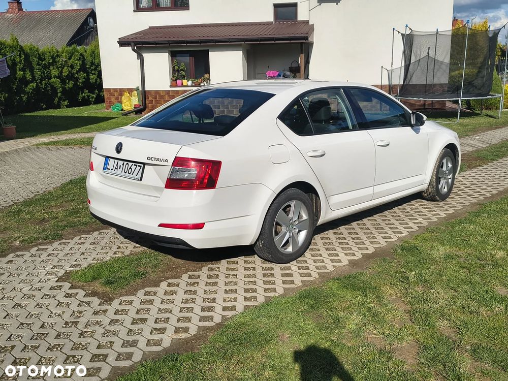 Skoda Octavia 2.0 TDI Style - 5