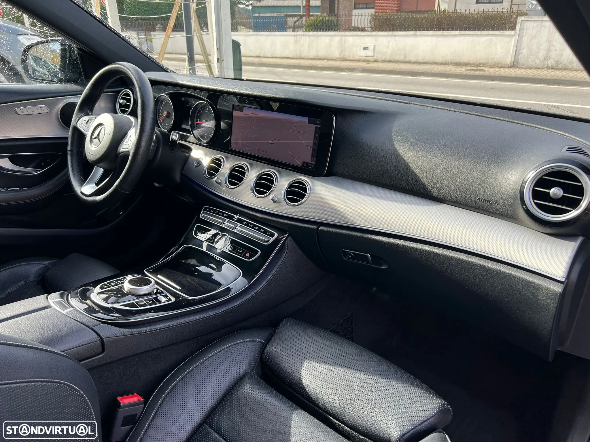 Mercedes-Benz E 220 d Avantgarde+ - 15