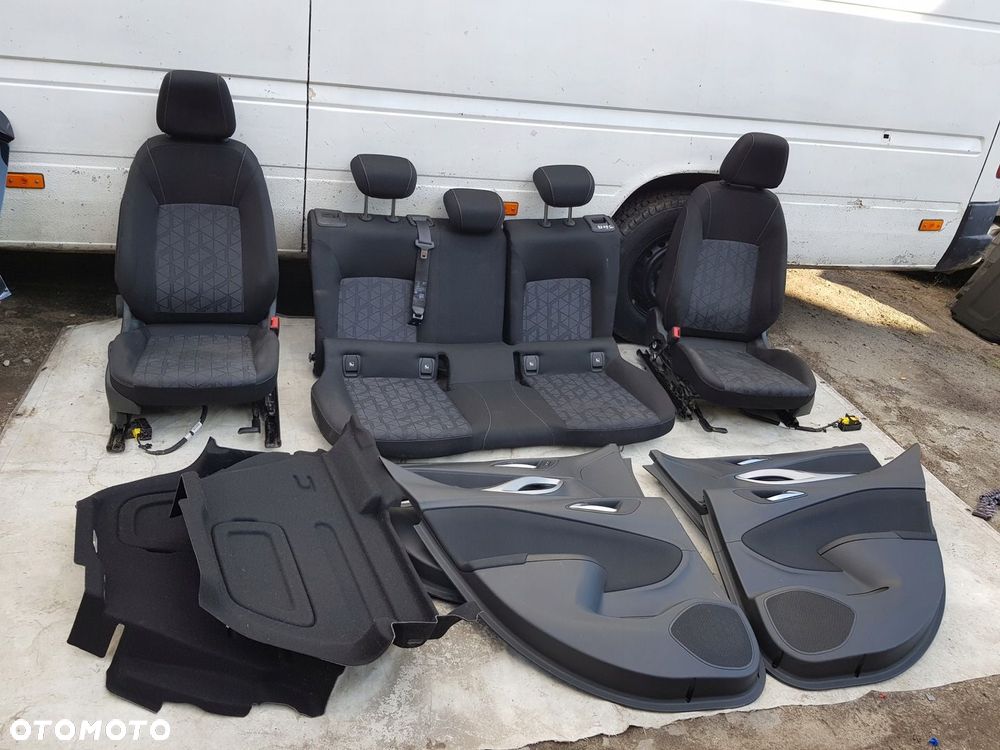 fotel tapicerka Opel Astra K - 1