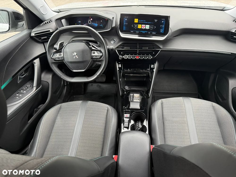 Peugeot 2008 1.2 PureTech Allure Pack S&S EAT8 - 21